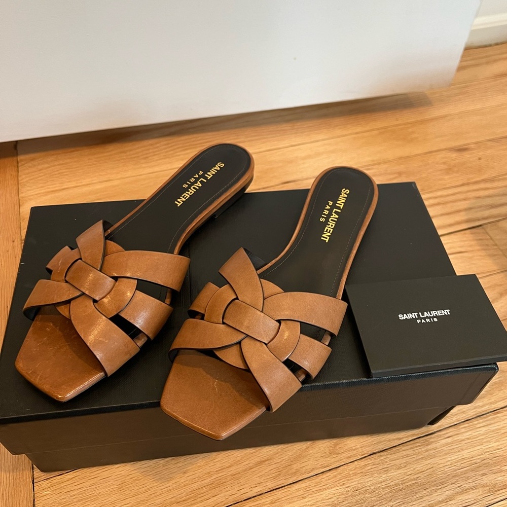 Saint Laurent Tribute Mules in Smooth Leather